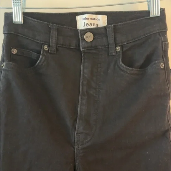 Reformation Harper Jean in Black - Picture 2 of 7